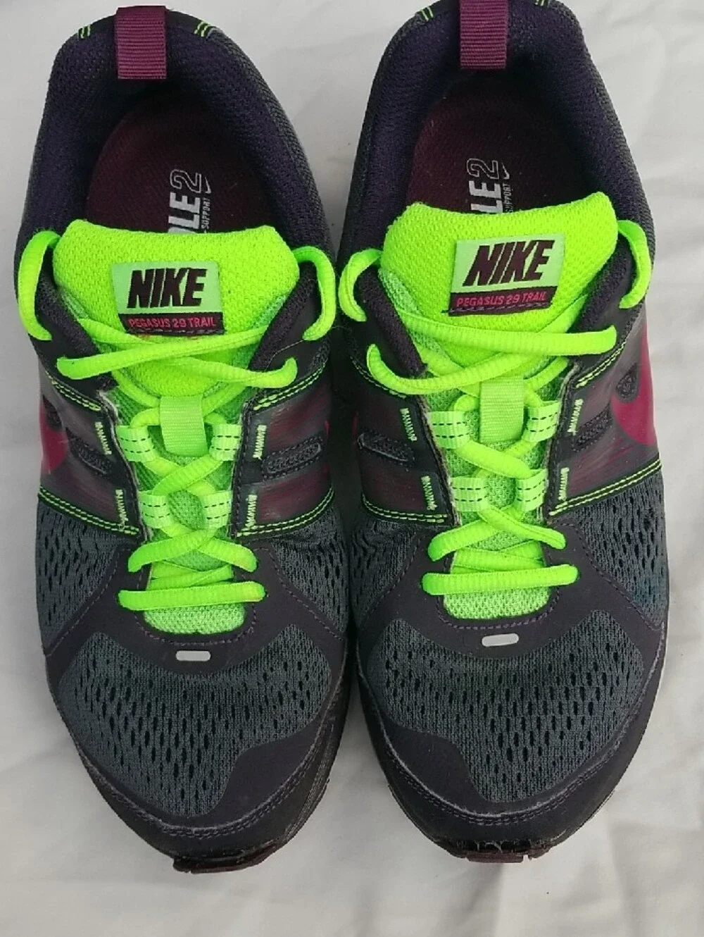 Nike Pegasus Trail Running Shoes - Neon Green & Burgundy Accents 7.5